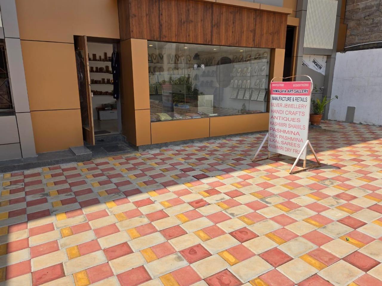Hotel Badami Court Ngoại thất bức ảnh