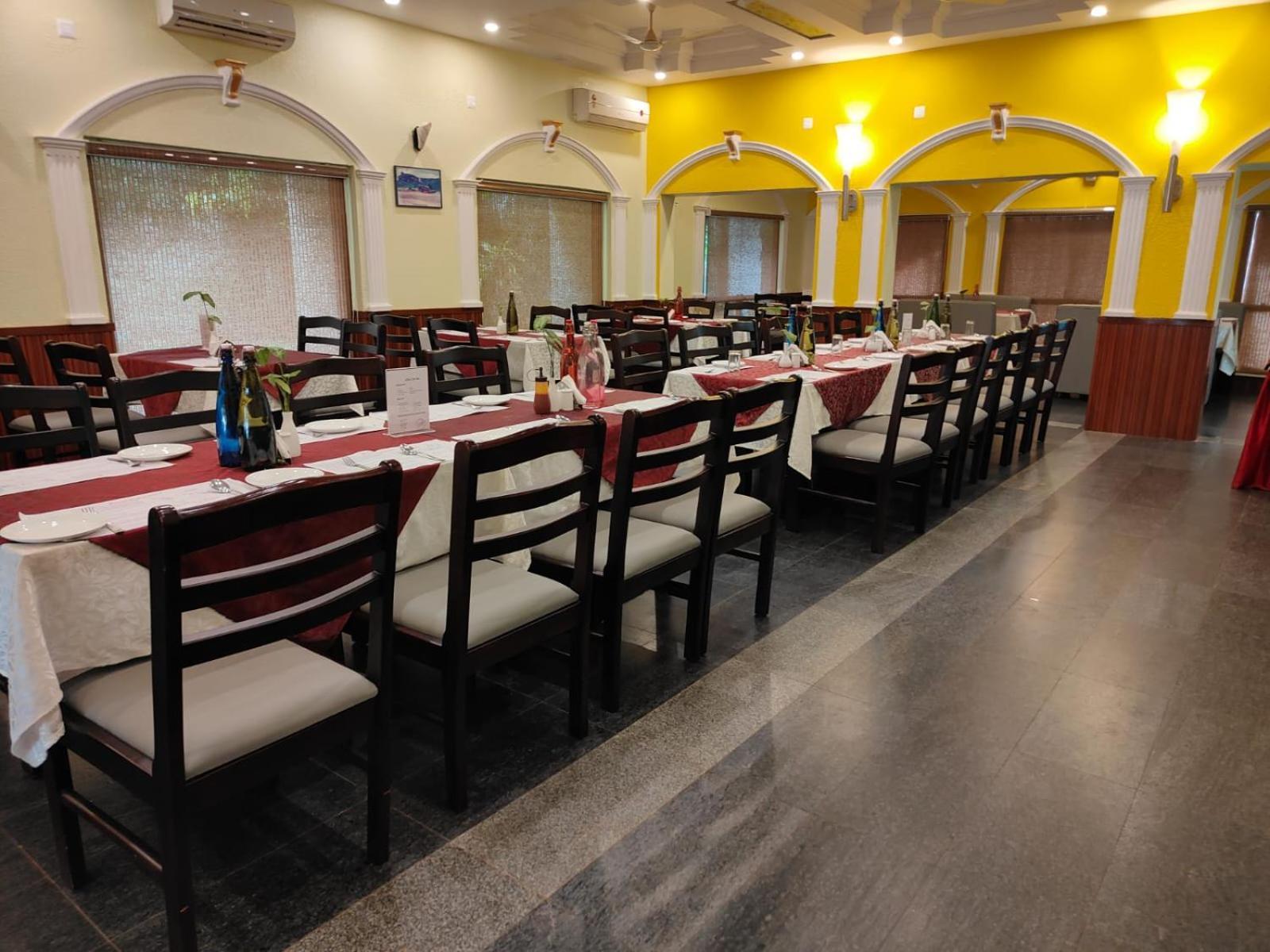 Hotel Badami Court Ngoại thất bức ảnh