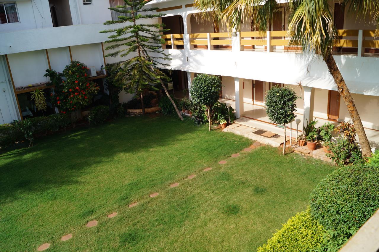 Hotel Badami Court Ngoại thất bức ảnh