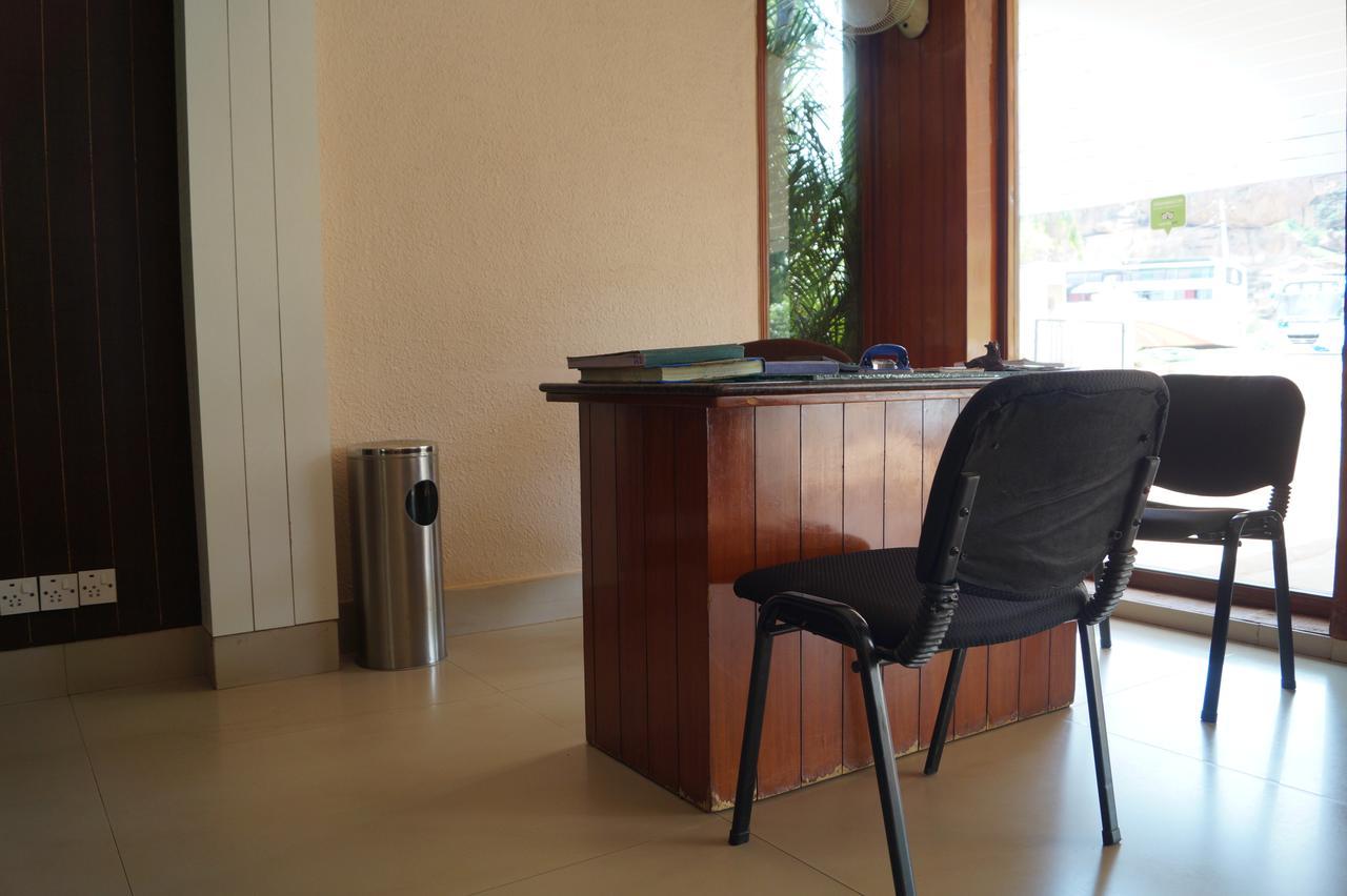 Hotel Badami Court Ngoại thất bức ảnh