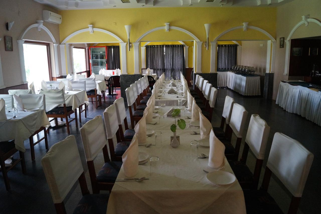 Hotel Badami Court Ngoại thất bức ảnh