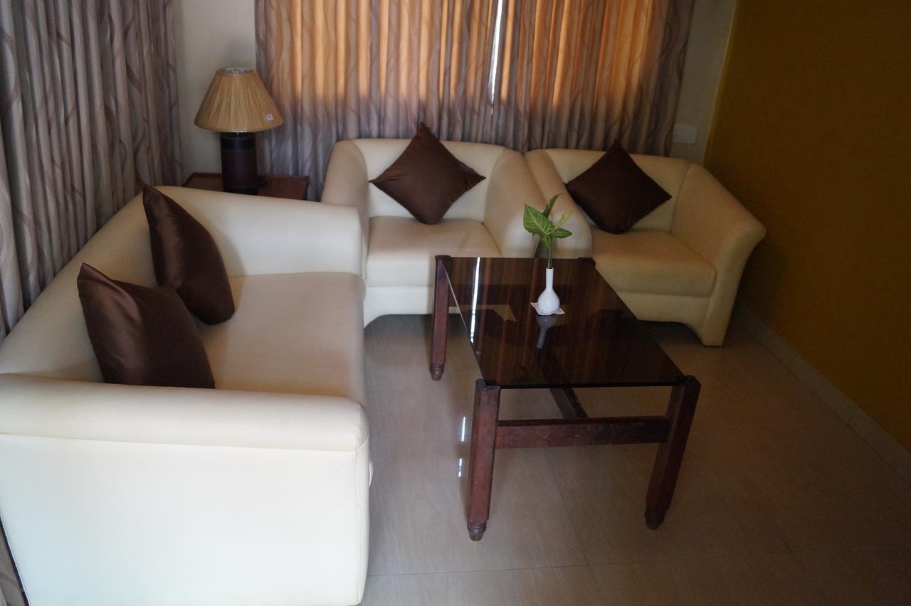 Hotel Badami Court Ngoại thất bức ảnh